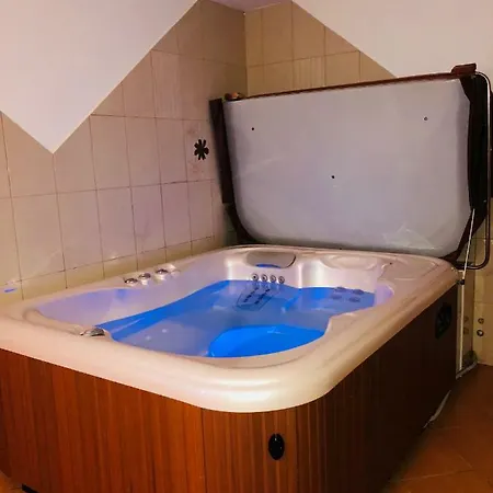 Apartmaji Zlata Lisicka Cerkno